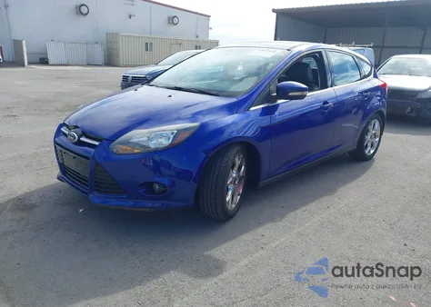 2014 Ford Focus Titanium из США, поврежденный, VIN 1FADP3N22EL298362